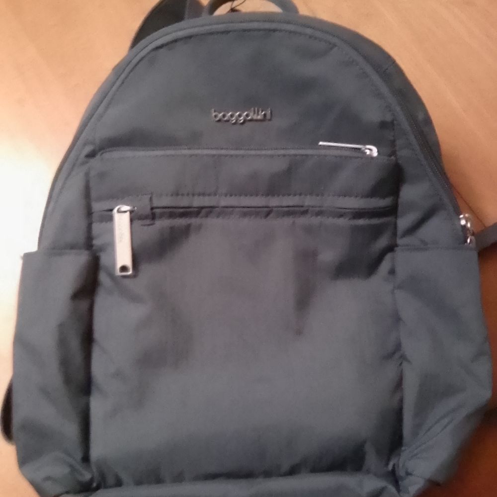 Baggallini Black Backpack Nwt - image 1